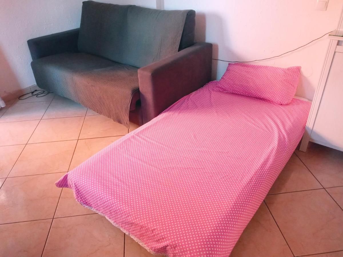 בנאלמדנה Minerva 1-Bedroom Close To The Beach Park Etc מראה חיצוני תמונה