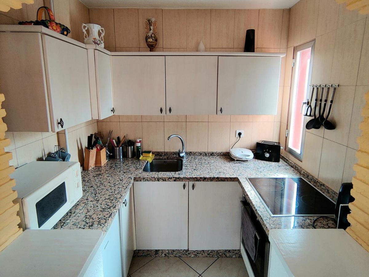 בנאלמדנה Minerva 1-Bedroom Close To The Beach Park Etc מראה חיצוני תמונה